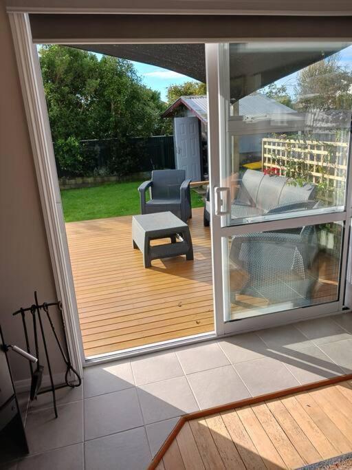 Villa Charming House In Westport Extérieur photo